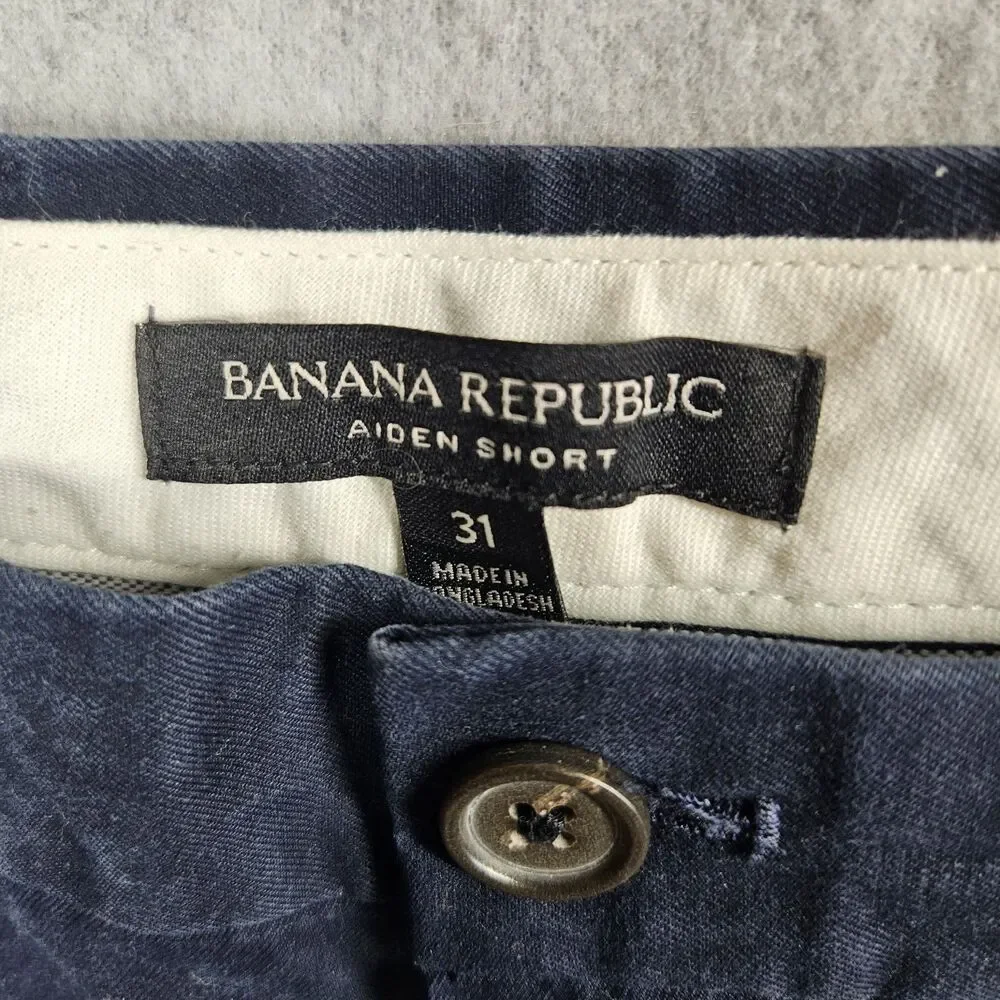 Banana Republic Mens Shorts Size 31 Aiden Mid Rise Flat Front Blue Chino